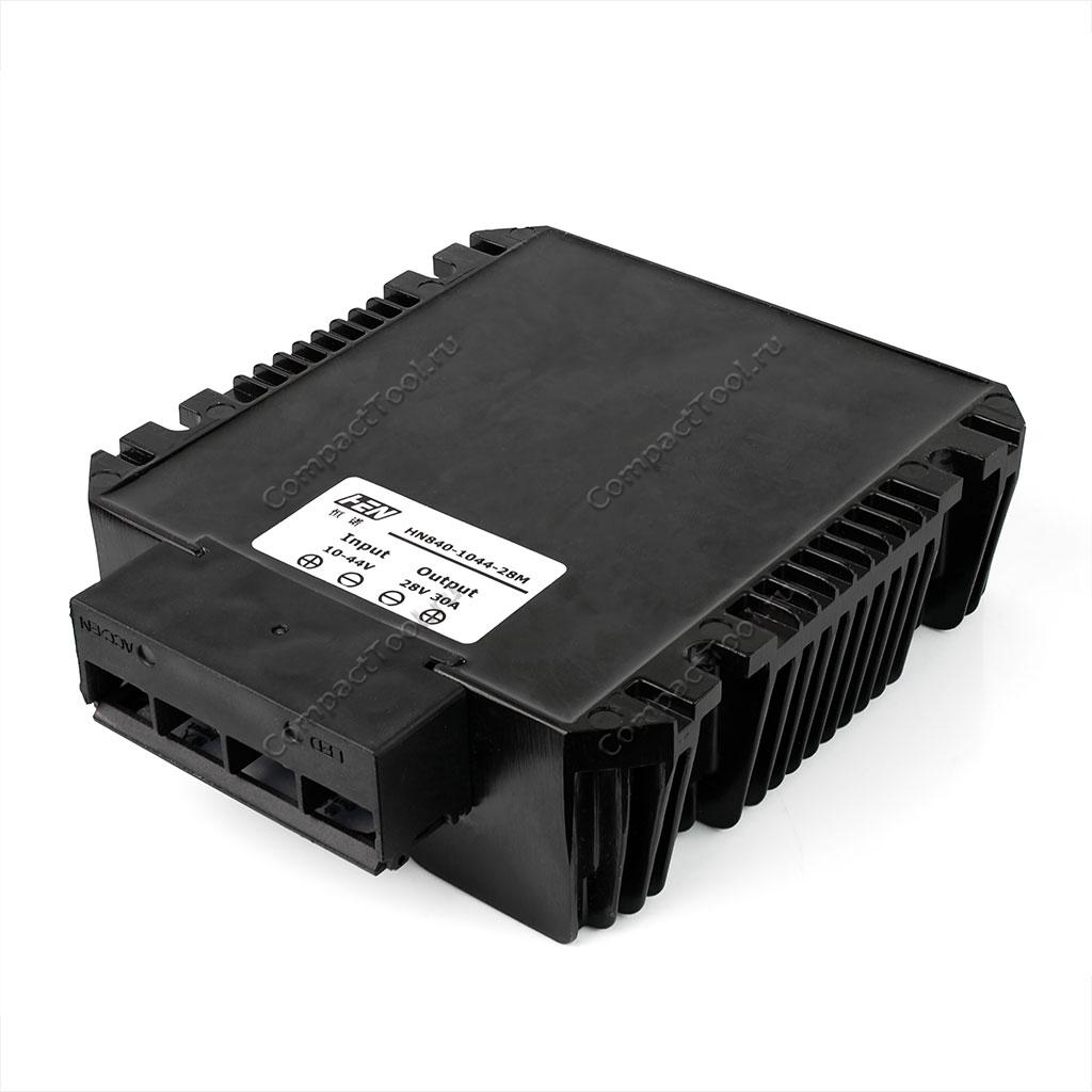 Стабилизатор HN840-1044-28M DC/DC с 10-44В на 28В 30А герметичный IP67